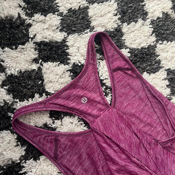 Lululemon Women's Purple and White Vest - Picture 1 of 4